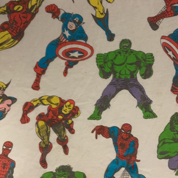 Mighty Fine Presents Marvel Comics. Size medium. Awesome Super Heroes shirt. - Picture 9 of 11